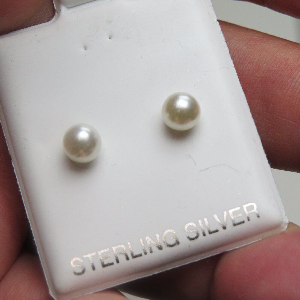 Sterling Silver Earring Freshwater Pearl Hand Crafted